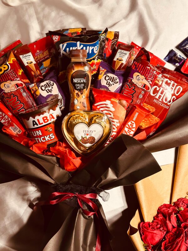 Love Is in the Air__ Snack Bouquet - Image 2